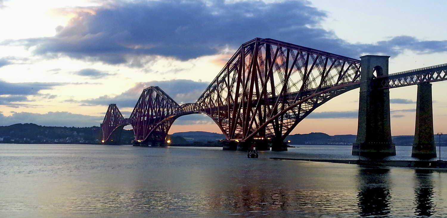 Forth rail bridge - Water